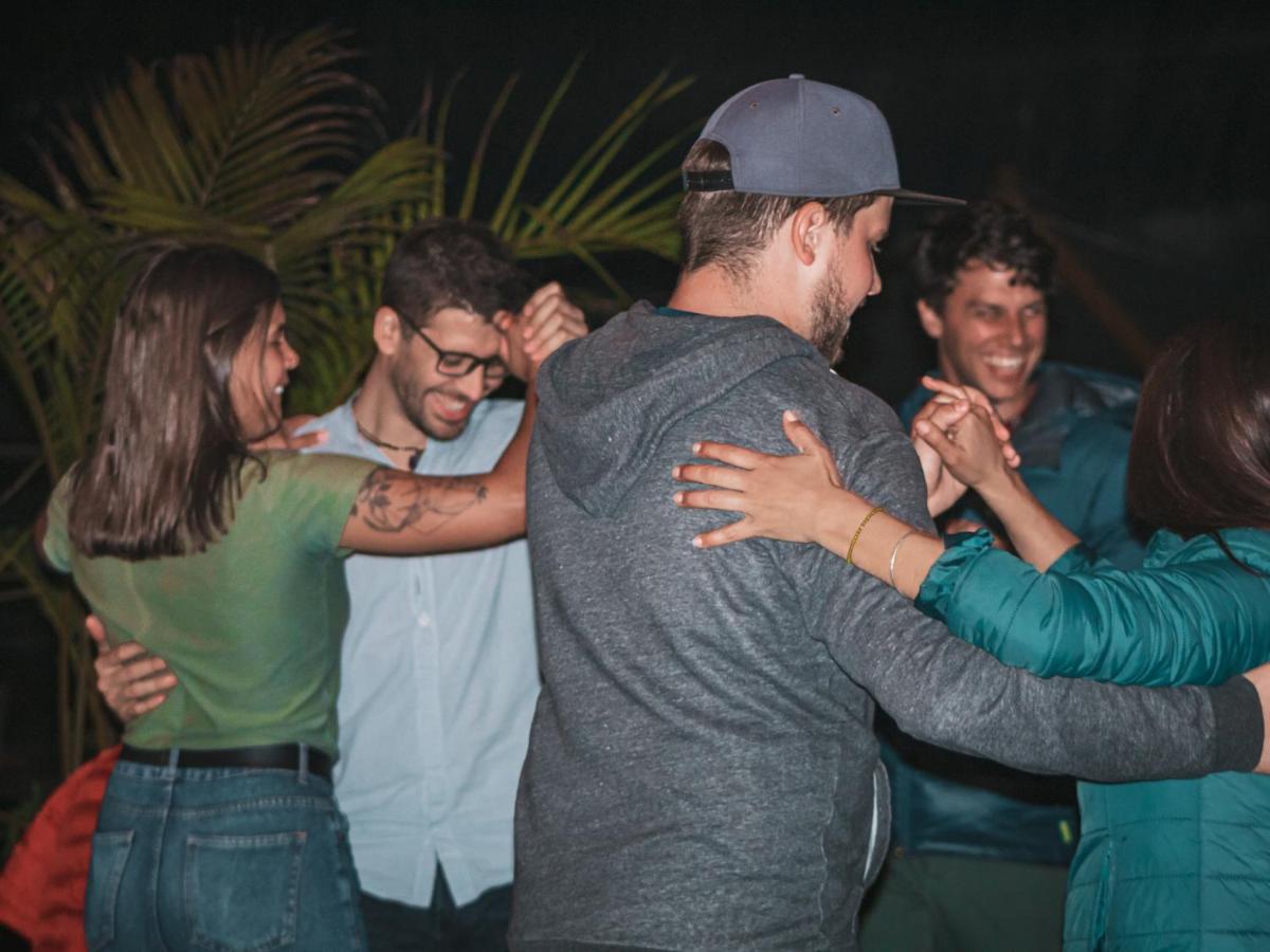 Alpes Lima Kennedy Hostel מראה חיצוני תמונה